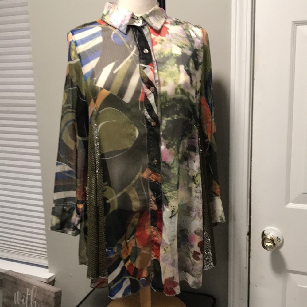 Multi colored blouse drop back train